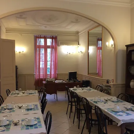Szálloda Acapulco Montpellier